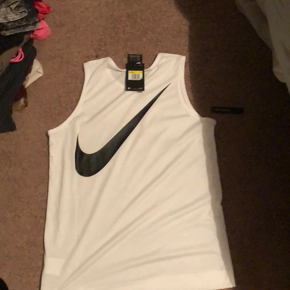 Nike workout tank